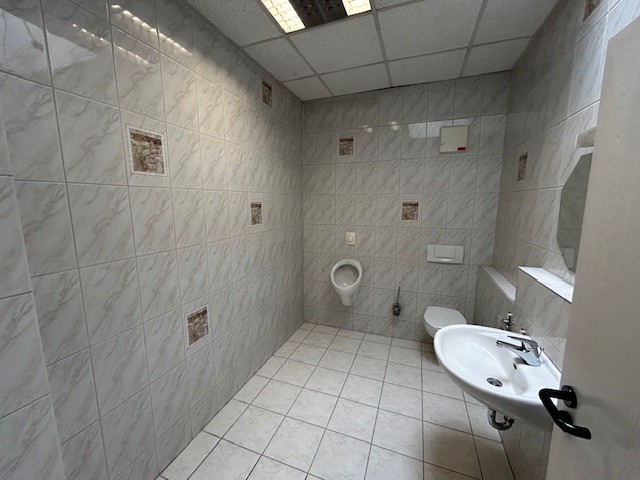Milli 2 WC Herren