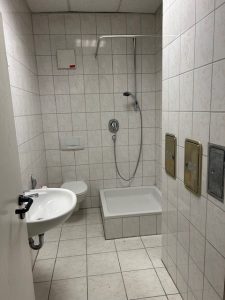 Milli 2 WC Damen
