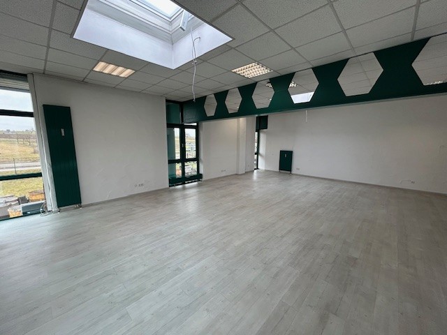 Milli 2 Büro 3