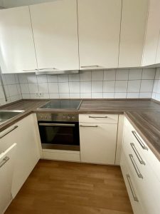 Küche mit Einbauten